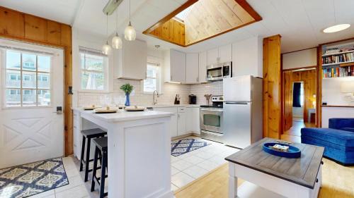 Niblet Cottage by Bayley Vacation Rentals