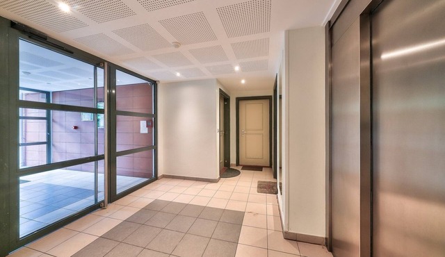 Nice 2 Bdr in Rosny-sous-Bois