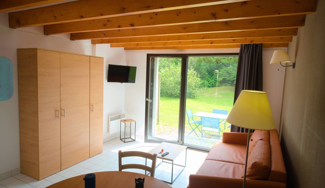 Nice 2 bedroom Duplex next of Odel Golf course