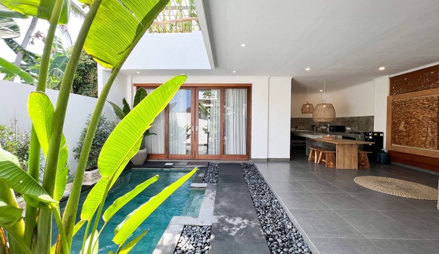 Nice 2 bedroom villa with private pool