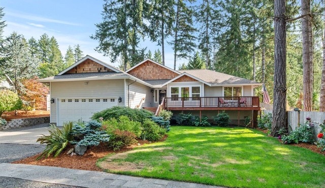 Nice 3-bedroom house in Allyn