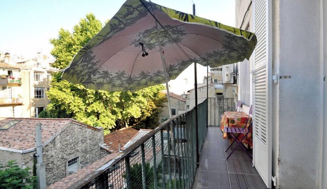 Nice 30 M2 2pers With Terrace in hypercenter