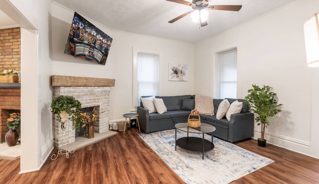 Nice 4-bedroom duplex apartment in Columbus