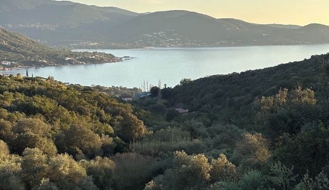 Nice 4-room villa.Magnificent sea view. Terrace/Pergola/private swimming pool.