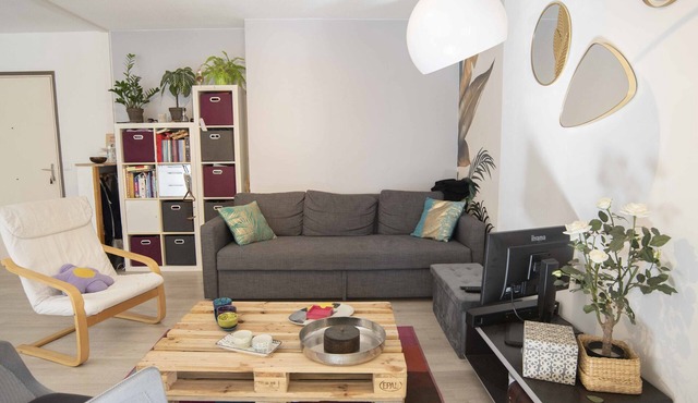 Nice 64 M2 Bright Well Decorated With Wifi