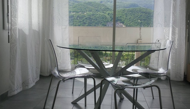 Nice air-conditioned T2 with garage - Vallier Catania