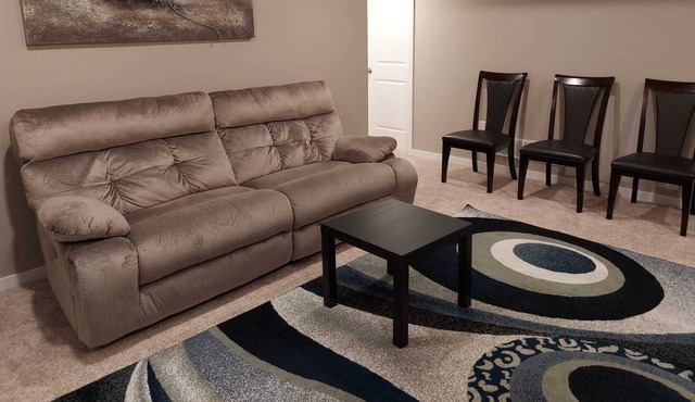 Nice and clean 1 bedroom studio in Walk-in Basement