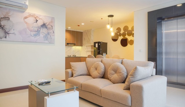 Nice And Comfort 2Br Apartment At The Kencana Residence