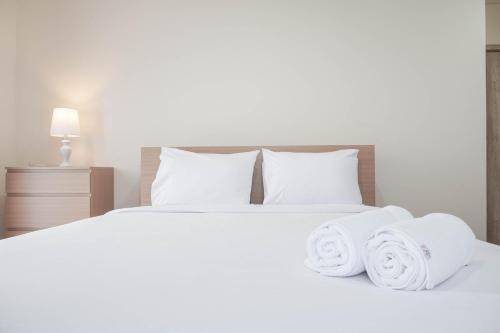 Nice and Comfort 2BR at Pejaten Park Apartment By Travelio