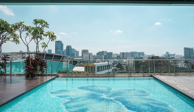 Nice And Elegant 2Br At Menteng Park Apartment