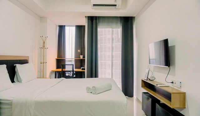 Nice And Modern Studio At 38Th Floor Pacific Garden Apartment
