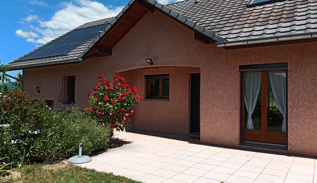 Nice and quiet house for 6 people