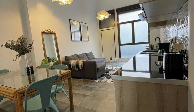 Nice and spacious apartment in Madrid