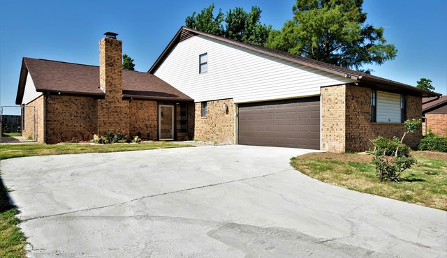 Nice and spacious home with a movie theater for entertainment and relaxation.