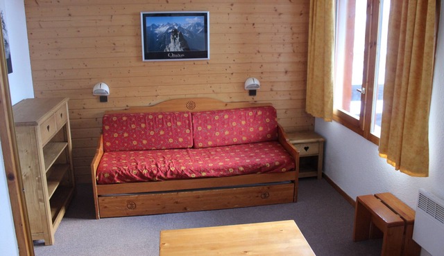 NICE APARTMENT 4 PEOPLE IN VALMOREL LA BELLE