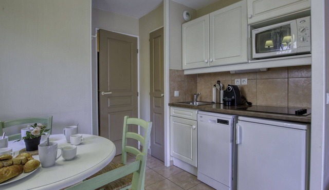 Nice apartment for 4 guests with pool, WIFI, TV and terrace