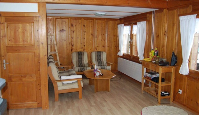 Nice apartment for 7 guests with WIFI, TV, balcony and pets allowed