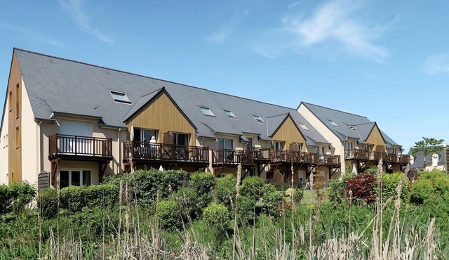 Nice apartment for 6 people with pool, WIFI, TV, terrace and pets allowed