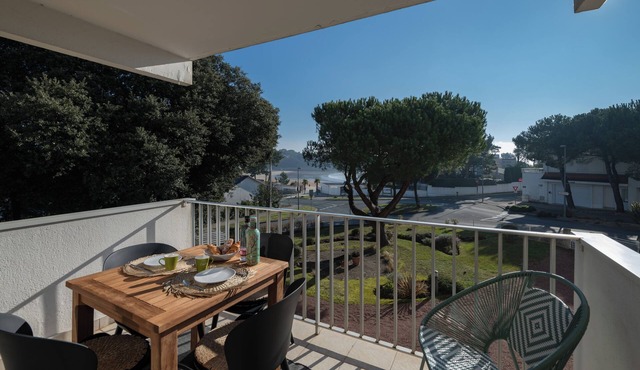 Nice apartment in residence, sea view, elevator, parking