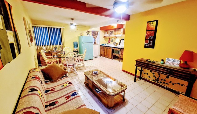 Nice apartment, equipped near the Malecon and the beach