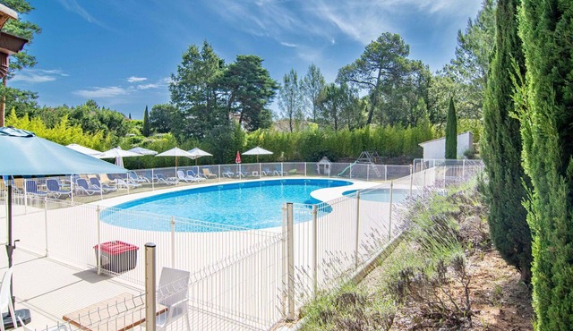 Nice apartment for 8 guests with private pool, WIFI, TV, terrace and pets allowed