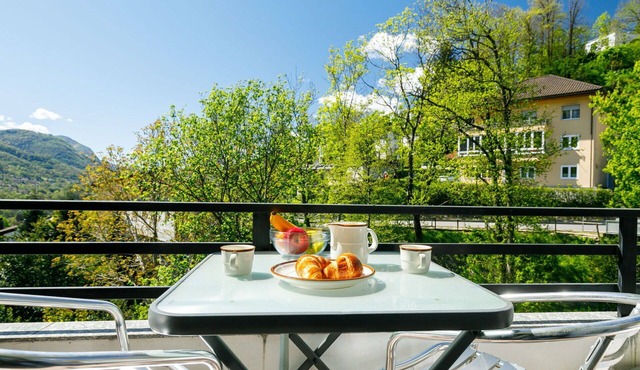Nice apartment for 2 people with pool, WIFI, TV, patio and parking