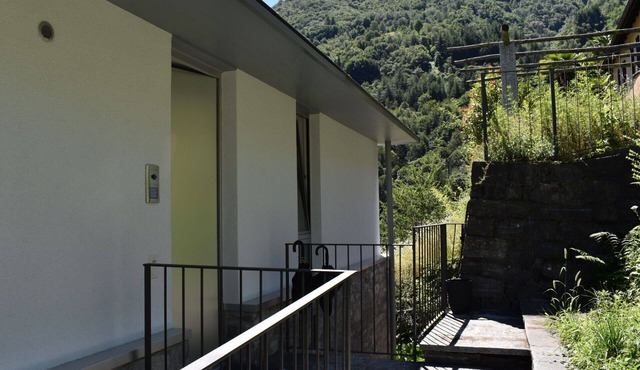 Nice apartment for 4 guests with WIFI, pool, TV, patio, pets allowed and panoramic view