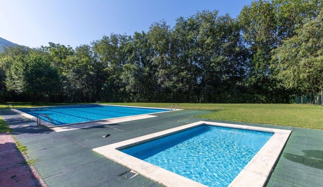 Nice apartment for 6 guests with pool, A/C, WIFI and TV