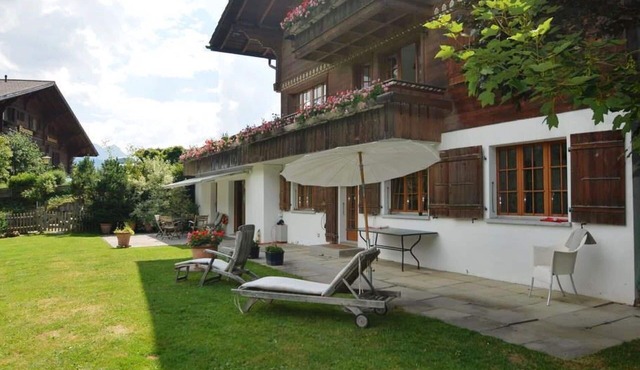 Nice apartment for 6 people with WIFI, balcony and pets allowed