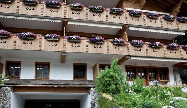 Nice apartment for 6 people with WIFI, TV, balcony, pets allowed and parking