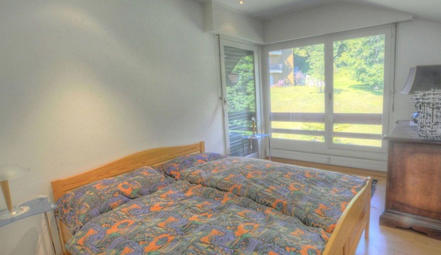 Nice apartment for 8 guests with hot tub, TV and balcony