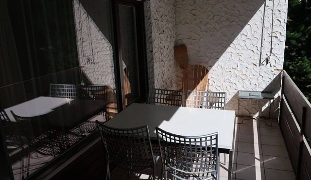 Nice apartment for 4 guests with WIFI, TV and balcony