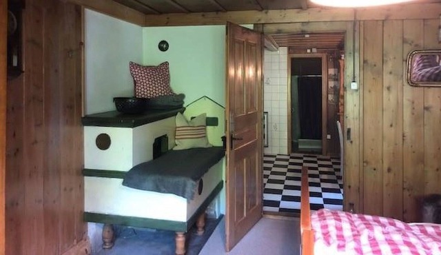 Nice apartment for 4 people with WIFI, TV, pets allowed and parking