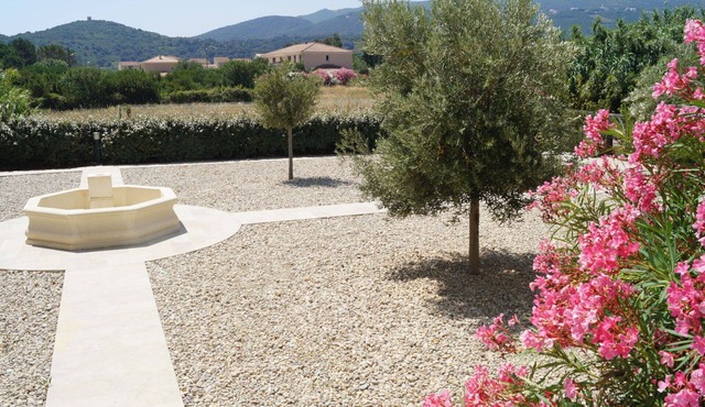 Nice apartment for 4 guests with A/C, TV, terrace, pets allowed and parking