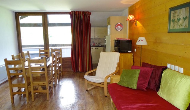 Nice apartment team PMR 8 people +1 baby, WIFI, the 3 Valleys Méribel