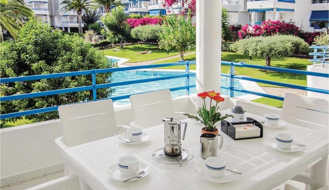 Nice apartment in Alcossebre with 2 Bedrooms, WiFi and Outdoor swimming pool