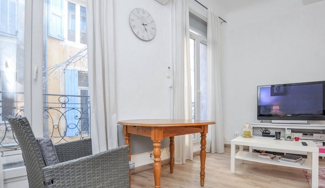 Nice apartment in Barjols with WiFi