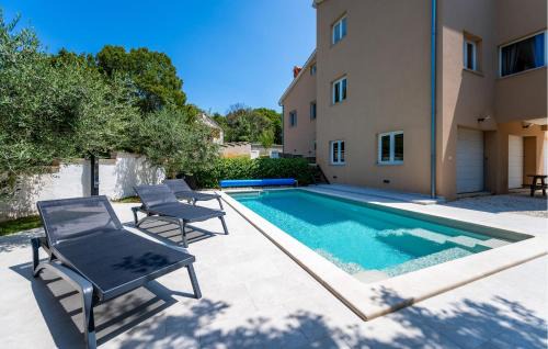 Nice Apartment In Beloci