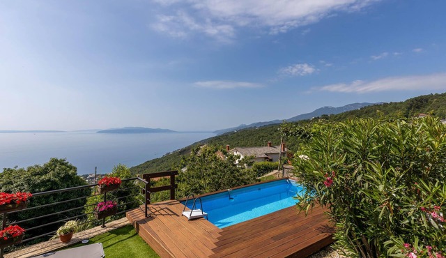 Nice apartment in Bregi