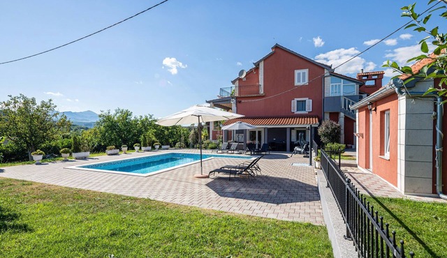 Nice apartment in Citluk with WiFi