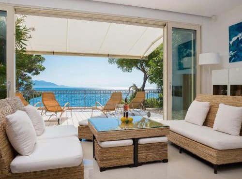 Nice apartment in Gradac