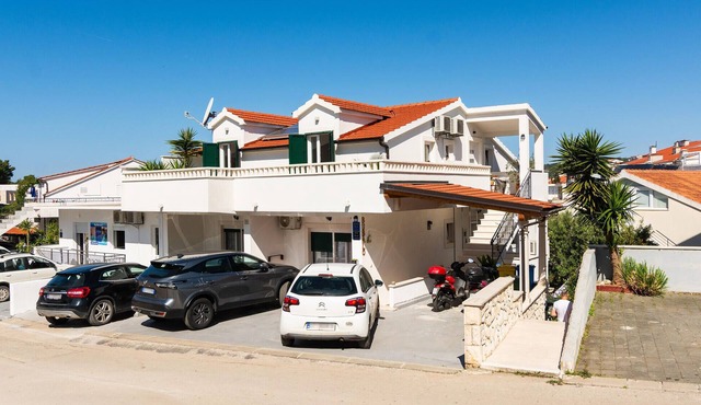 Nice apartment in Hvar with WiFi