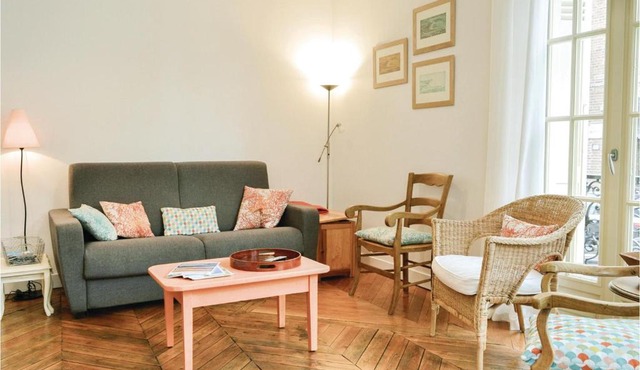 Nice Apartment In Mers-Les-Bains
