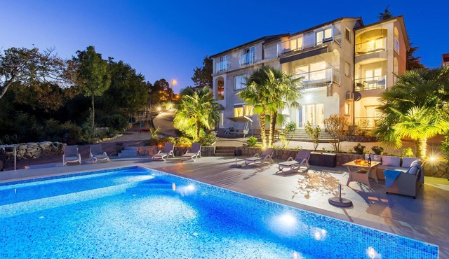 Nice apartment in Rijeka with WiFi