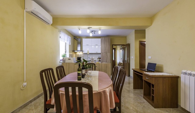 Nice apartment in the center of Istria for the family or group