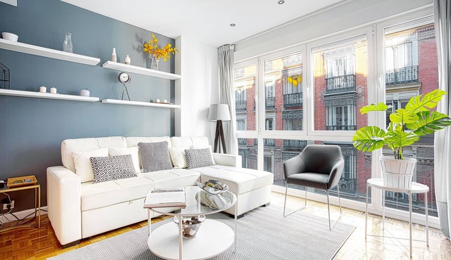 Nice Apartment near Retiro Park. Retiro I