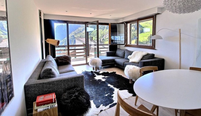 Nice apartment SKI-IN in Les Crosets with 2 bedrooms, 2 bathrooms, and parking space (6-W)