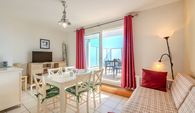 Nice Apt 5 pers sea view