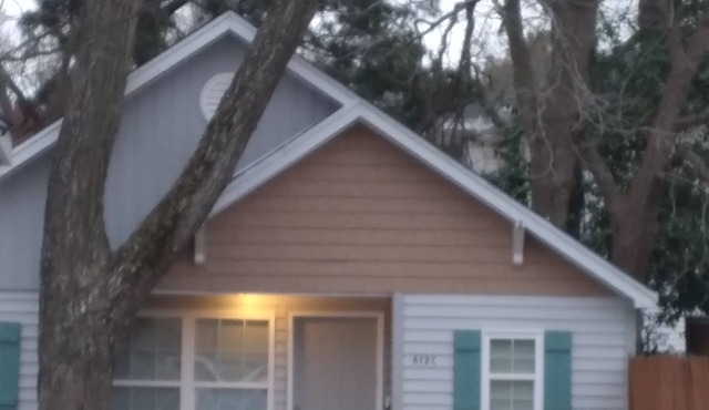 Nice cottage in downtown revitalization district, close to medical facilities.