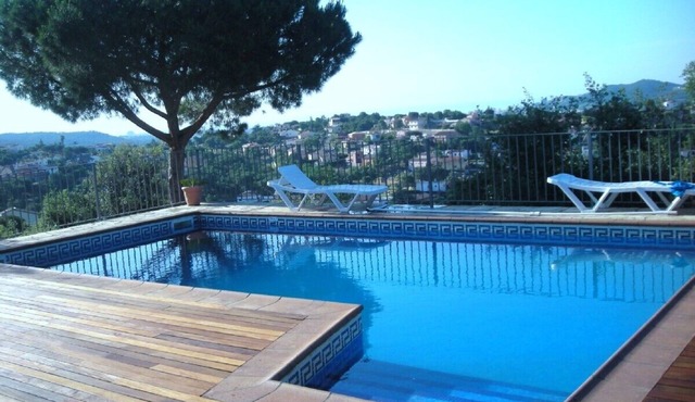 NICE DETACHED FAMILY VILLA, PRIVATE POOL & AMAZING VIEWS